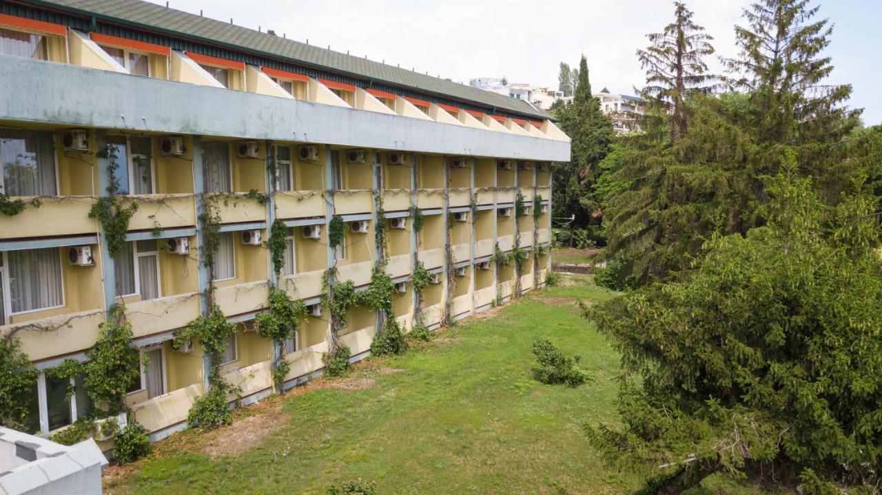 Park Hotel Persey Varna Buitenkant foto